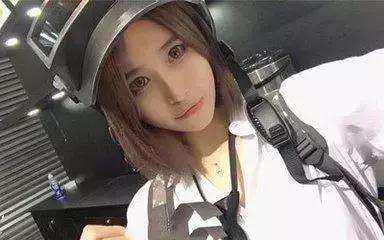 谈恋爱不如吃鸡?绝地求生是怎样抢走妹子的男