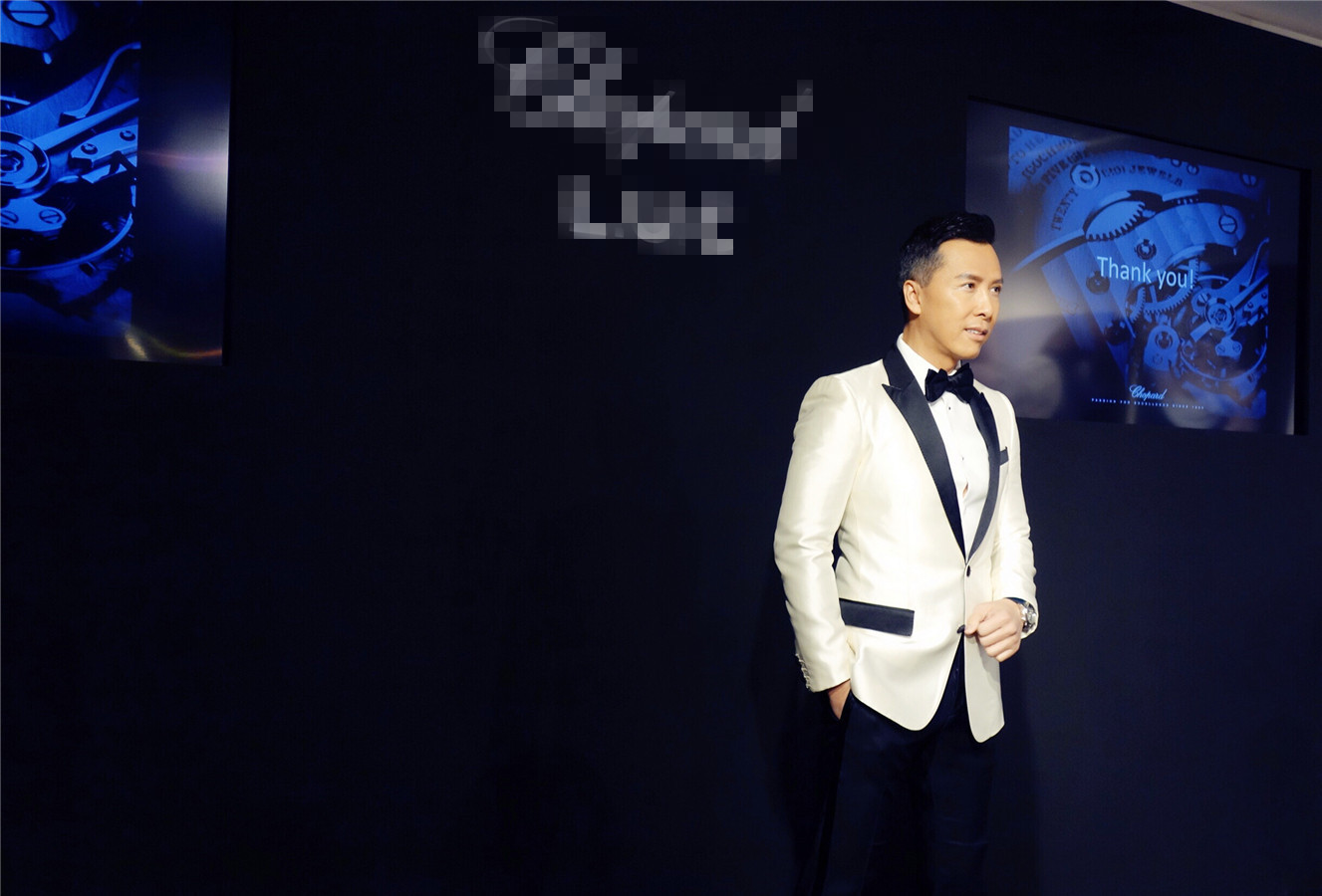 同样是功夫巨星,李连杰与成龙甄子丹现状相差太大