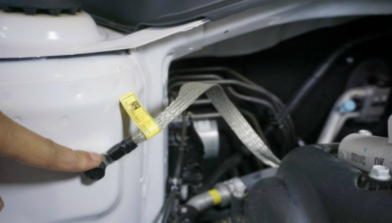 为可靠的接地效果,新款福瑞迪,使用拇指宽的铜