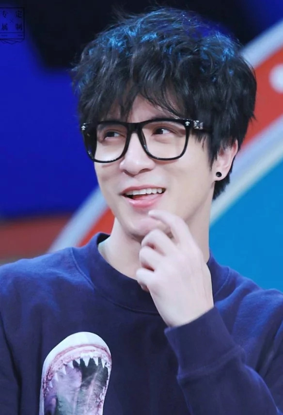 名字好听的男星,白敬亭风雅,薛之谦内涵,他的名