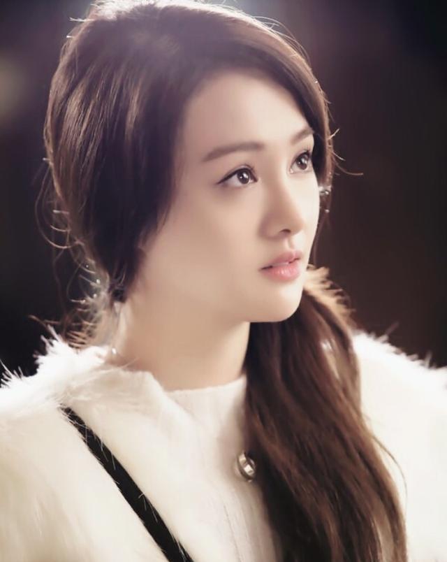 厉害| 日推上爆火的中国女明星是她?热巴实力证明从小