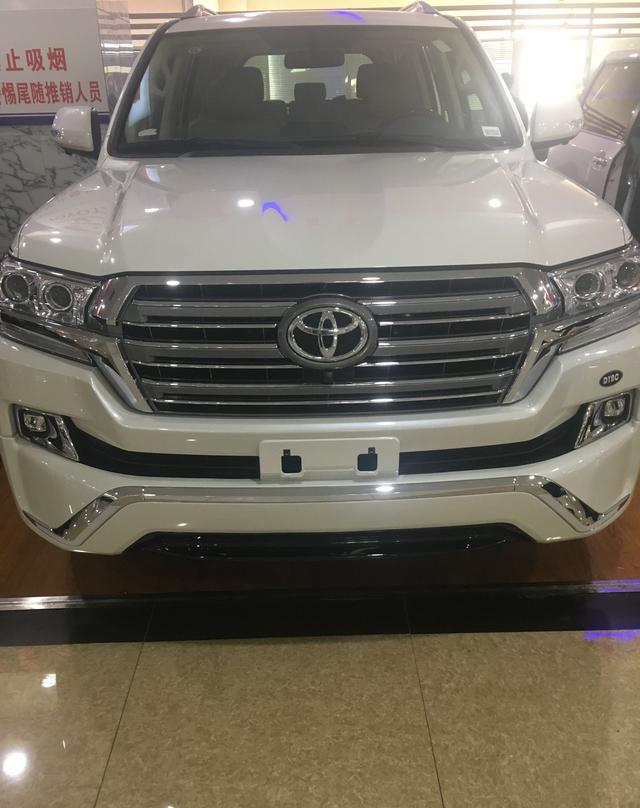 17款丰田酷路泽4000丐版豪华改装