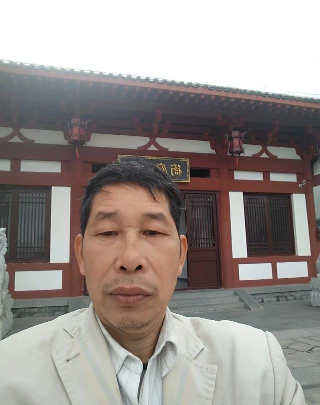 东郊到家服务暗语解码：O2O按摩行业边缘化生存的符号学观察新视角