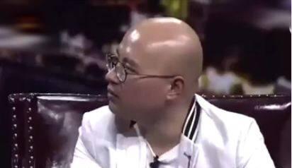 王思聪说买车比买菜多，那他到底多少辆车？