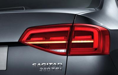 汽车尾部的字母代表什么意思？