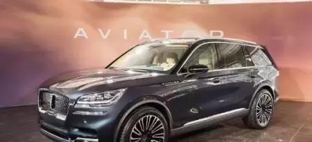 把奔驰都给“逼急”了！30万，比宝马还霸道，网友：买车就等他了