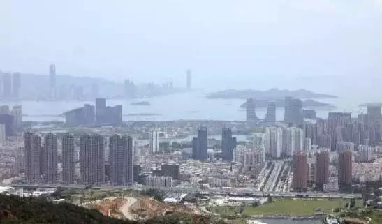 厦门又多了个逆天观景平台，鼓浪屿、金门一览无余！