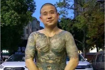 宝马男持刀砍人反被杀:到底是仇富的罪,还是仗