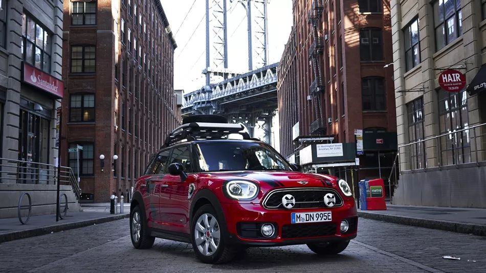 未来与经典结合，复古版MINI Electric电动车首发