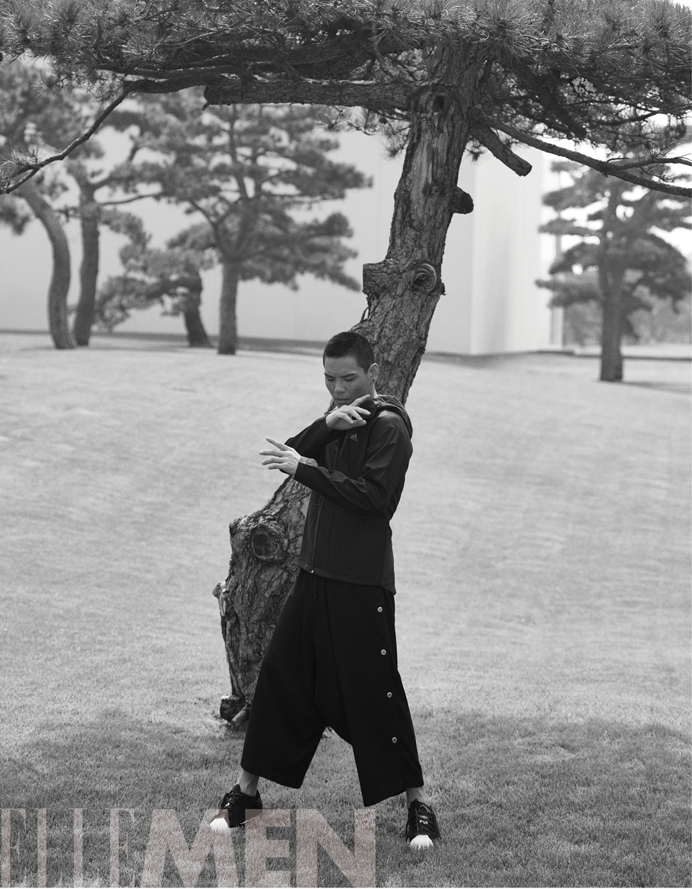 显赫家世和美好肉体之外 向佐靠什么走红?