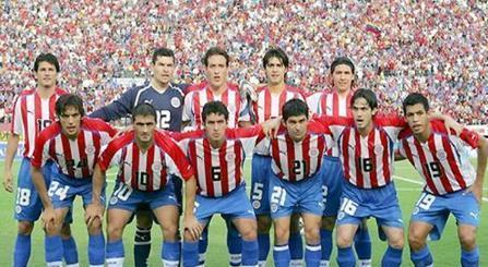 这个人口673万的小国家,男女比例为1:4,却四次