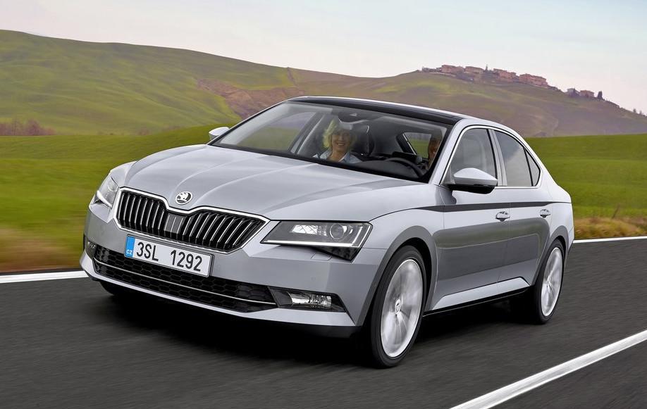 土豪给斯柯达速派贴了汽车真皮膜, 价值10个爱马仕包包