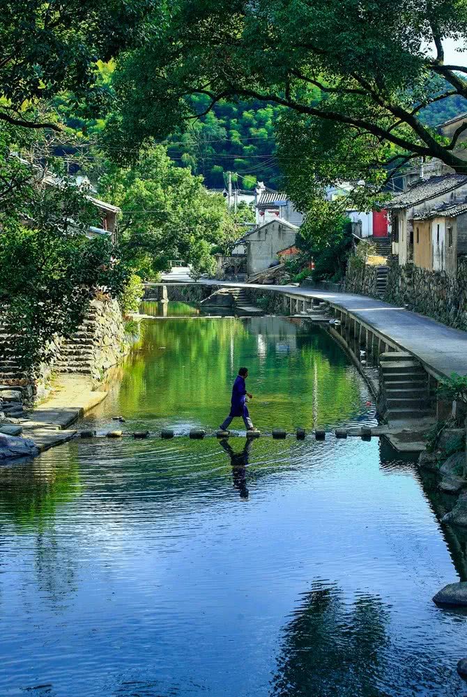 塘溪出品的电影《策反》本月上映,为鄞州首部