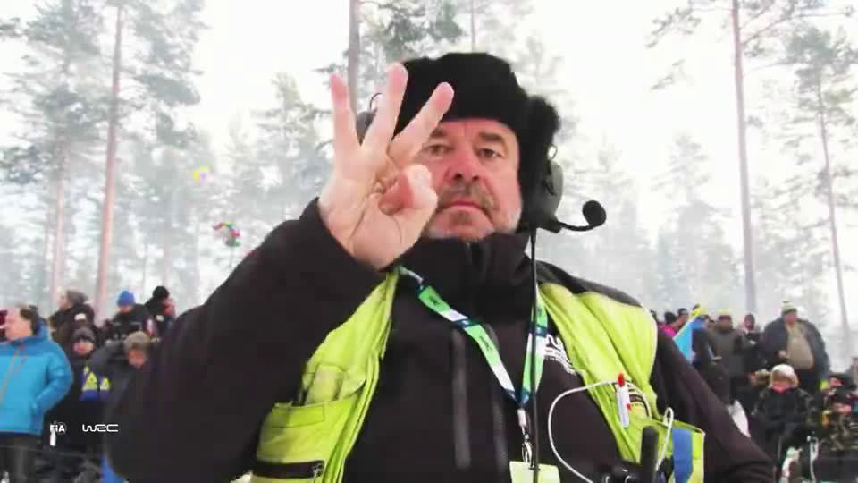 2018年WRC最精彩的过弯集锦，这甩尾过弯简直不要太帅   ​