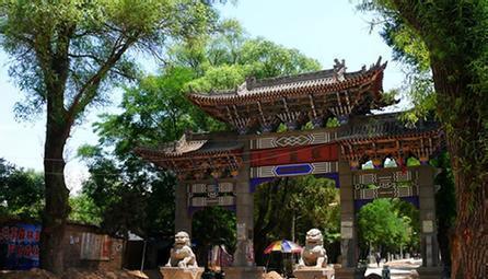 甘肃定西之临洮, 不一样的东山--岳麓山