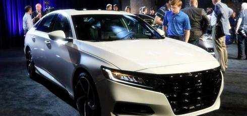 花18万买这本田雅阁，不如省点钱买这款轿跑