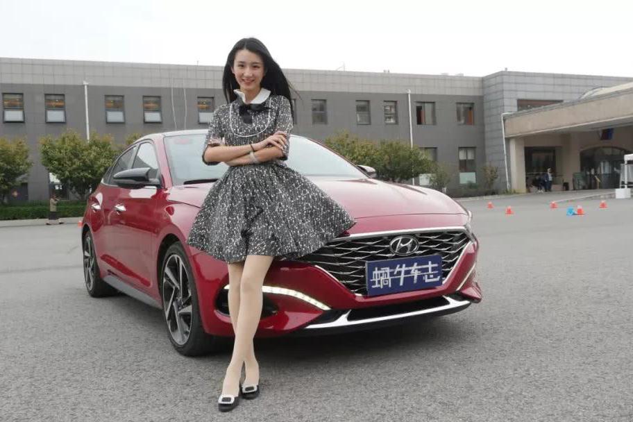 “日系四小强”谁更强？十月新车多如麻？萌哥帮你做减法