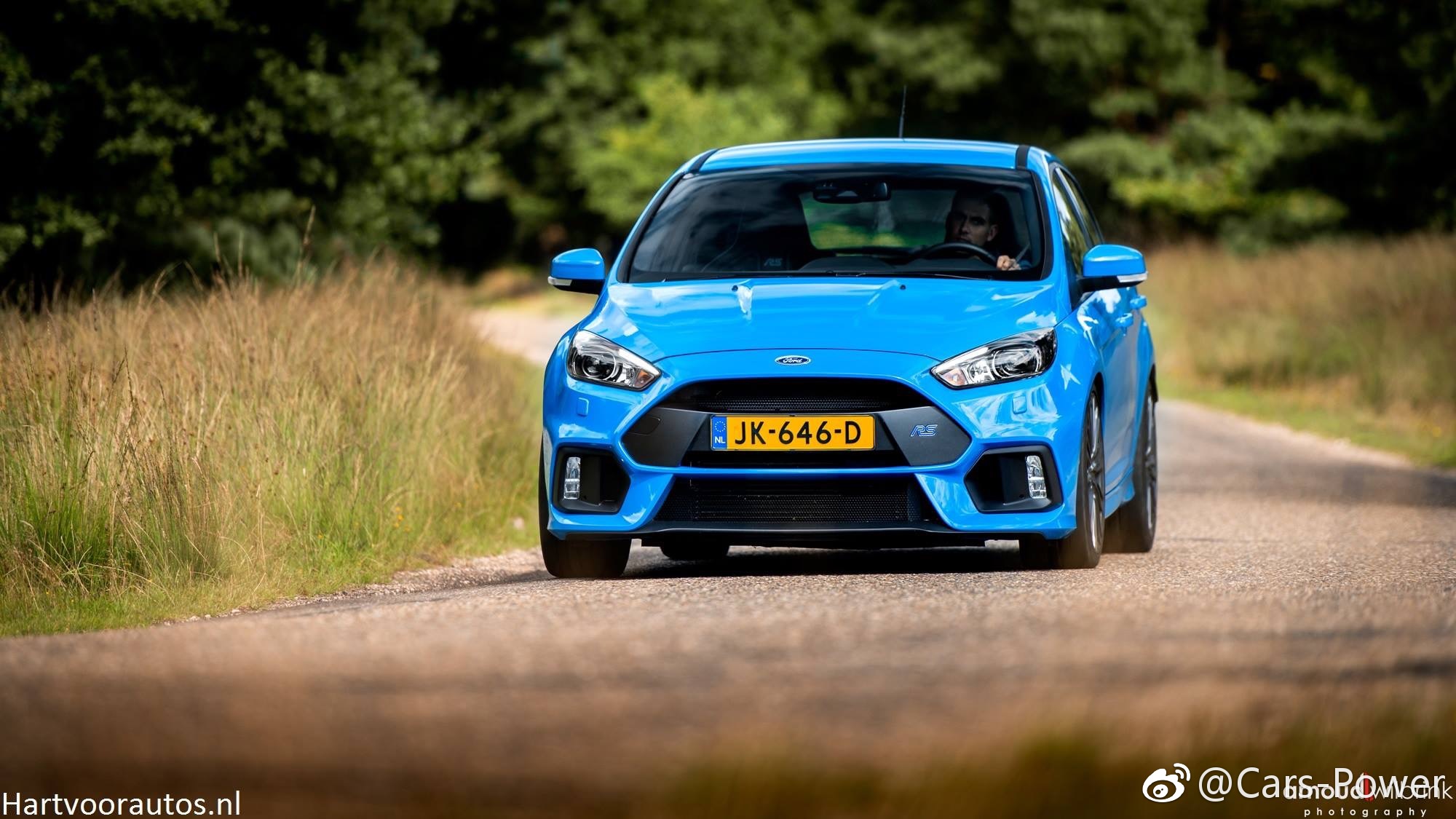 暴力小钢炮，福特-福克斯RS