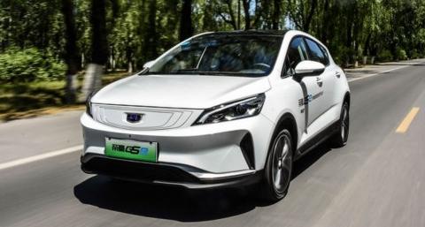 这个节奏怎么能跟的上，时隔9日又上市新车吉利帝豪GSe闪亮登场