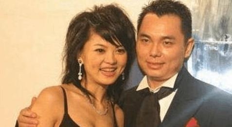 东山再起李厚霖拥有30个亿， 说起前妻李湘，他直言不讳！