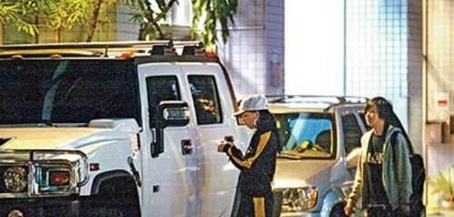 这款停产的神车又贵又吃油, 却受陆港台明星钟爱