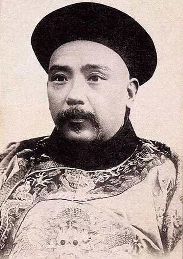 袁世凯短寿的秘密:进补过度,吃死的