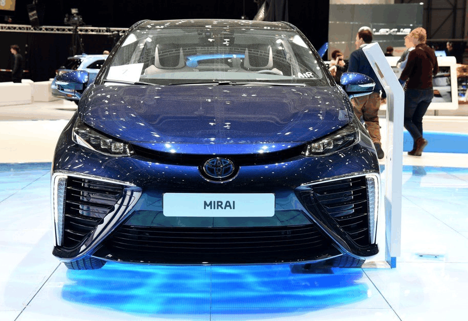 不充电不烧油的，颜值超亚洲龙，续航远超比亚迪唐