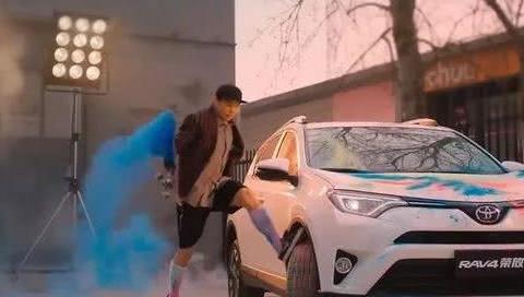 配置有所提升，丰田RAV4荣放百万纪念版发布