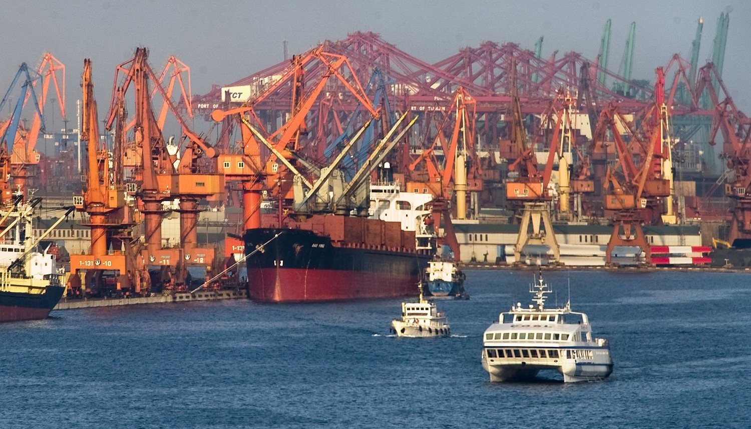 长期受印度贸易封锁,这国向中国求助后,获得中国四大港口使用权