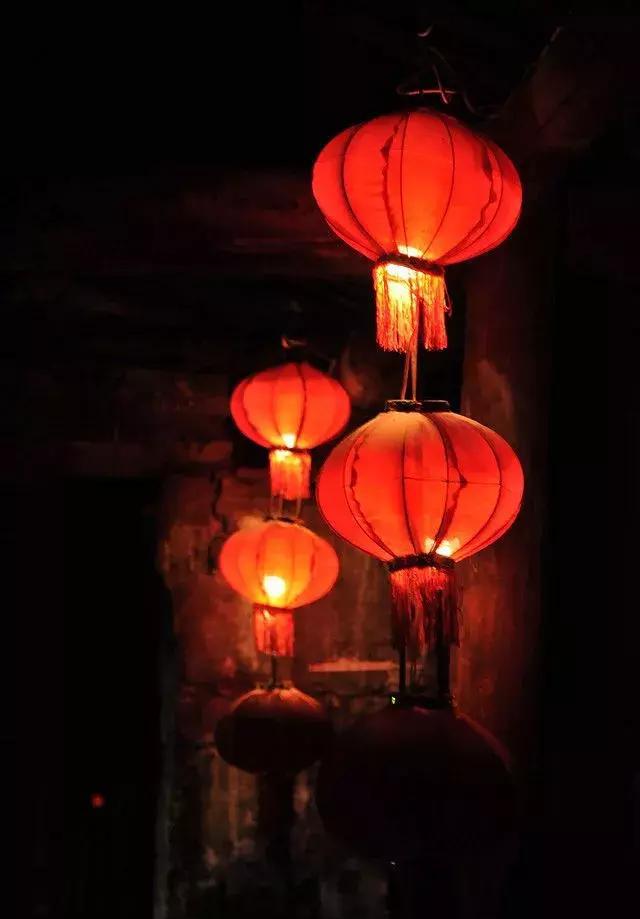 雅安红灯笼区在哪