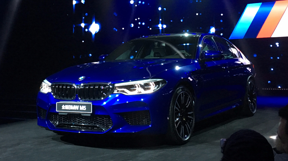 全新宝马M5：有那么多理由爱它，却因为一个原因“恨”它