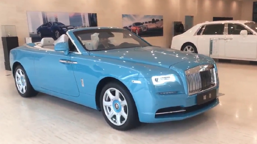 真心膨胀了！驾仕派用一小时摸遍过千万的顶级豪车