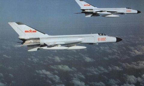 宝刀未老!哪款战机魔改次数最多?歼8系列绝