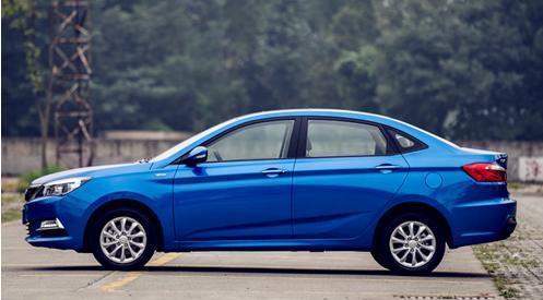 国产车真不行吗? 它畅销五六年不落伍, 如今月销2万还多!