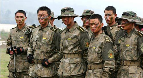 女同学嫌他丑, 三次才考上中戏, 靠《士兵突击》一举成名封影帝