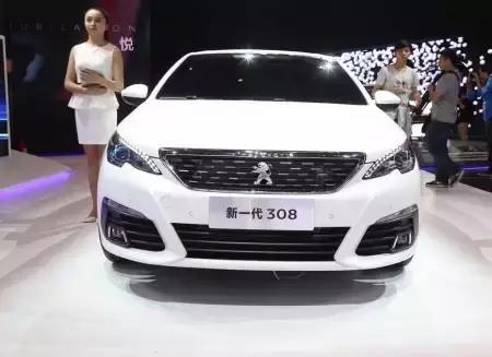 这款合资车比思域好看，仅10万起，油耗仅5L，还买啥朗逸？