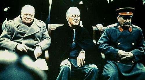 罕见老照片: 你没见过的二战三巨头, 年轻时帅到