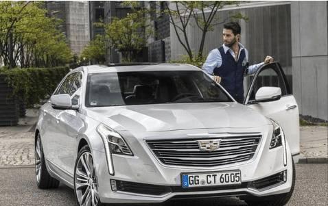 内饰不输奔驰S级, 售价45万, 还买宝马5系?