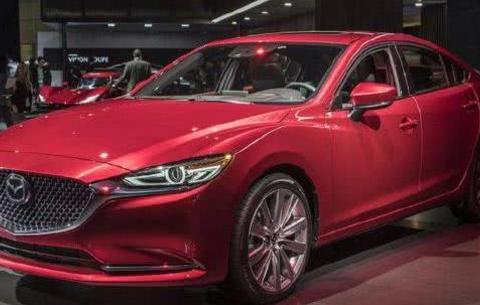 2018款马自达阿特兹车展惊艳亮相，打开车门那刻果断放弃本田雅阁