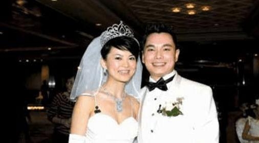 东山再起李厚霖拥有30个亿， 说起前妻李湘，他直言不讳！