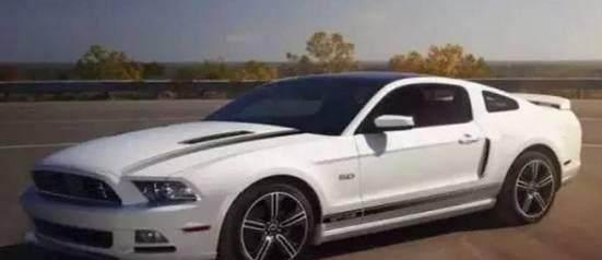 从前国外一直默默无闻, 被国人加上了豪车的姓名, 身价倍涨   ​