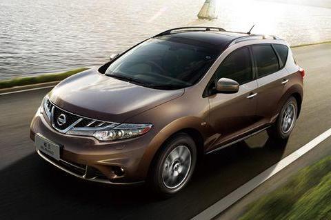 日产最尴尬中型SUV，从48万狂跌一半，依旧无人问津！