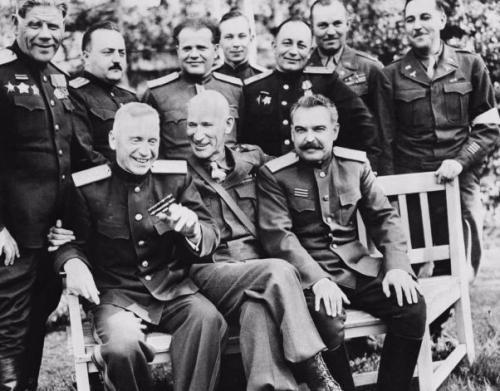 二战时期意大利真的有那么弱吗?为何一直默默