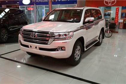 18款酷路泽4000现车到港老款火热降价中