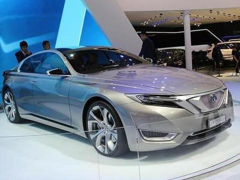 国产最美轿跑，能与大众CC对抗，长安这是要逆袭？