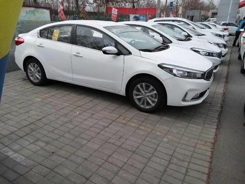 别骂韩系车了, 这车为赢捷达再降4万, 配自动挡仅6万, 比朗逸厚道