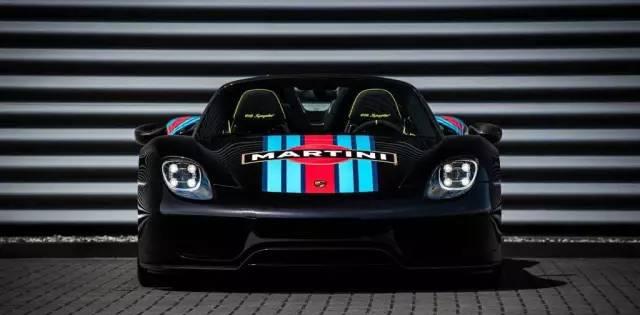 黑色Martini保时捷918 Spyder