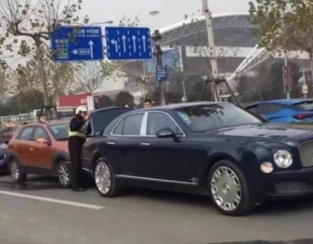 第三者责任险买100万还是50万?车险定损员说