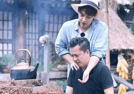 明星出道都经历了什么, 刘宪华内向害羞, 姜思达