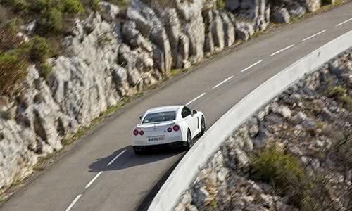 手动挡上坡不知道挂几档?老司机的这个